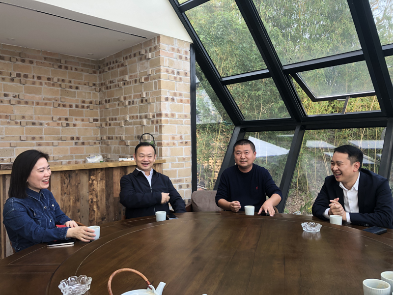 ���³���������